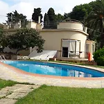 Sofia Tatil Evi Lerici