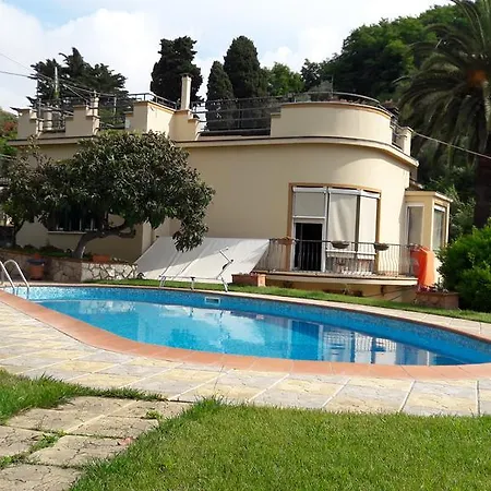 Sofia Holiday home Lerici
