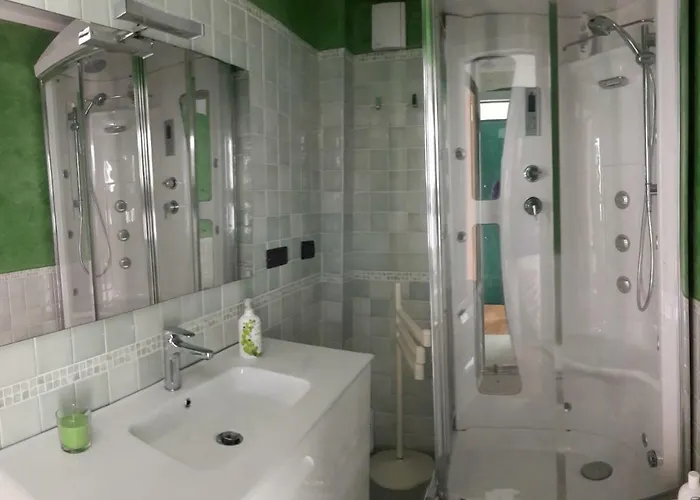 Sofia Semesterbostad Lerici